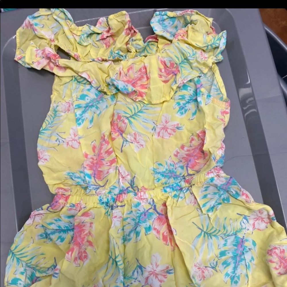 Girl dress